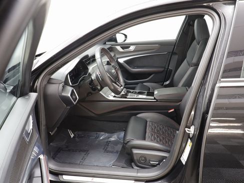 Used 2024 Audi RS 6 performance image 6