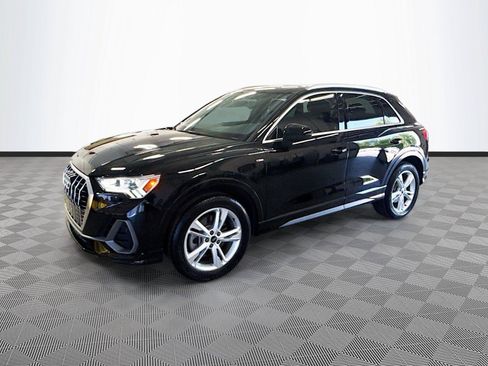 Used 2023 Audi Q3 2.0T Premium Plus w/ Premium Plus Package AWD/4WD image 4