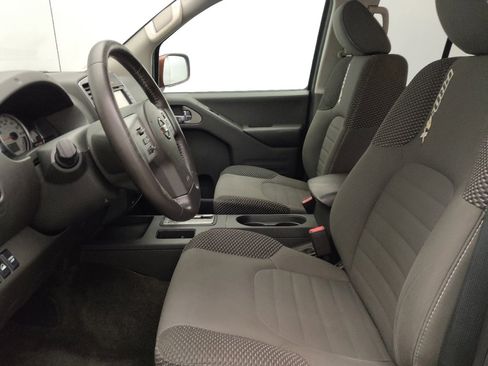 Used 2018 Nissan Frontier PRO-4X AWD/4WD image 17