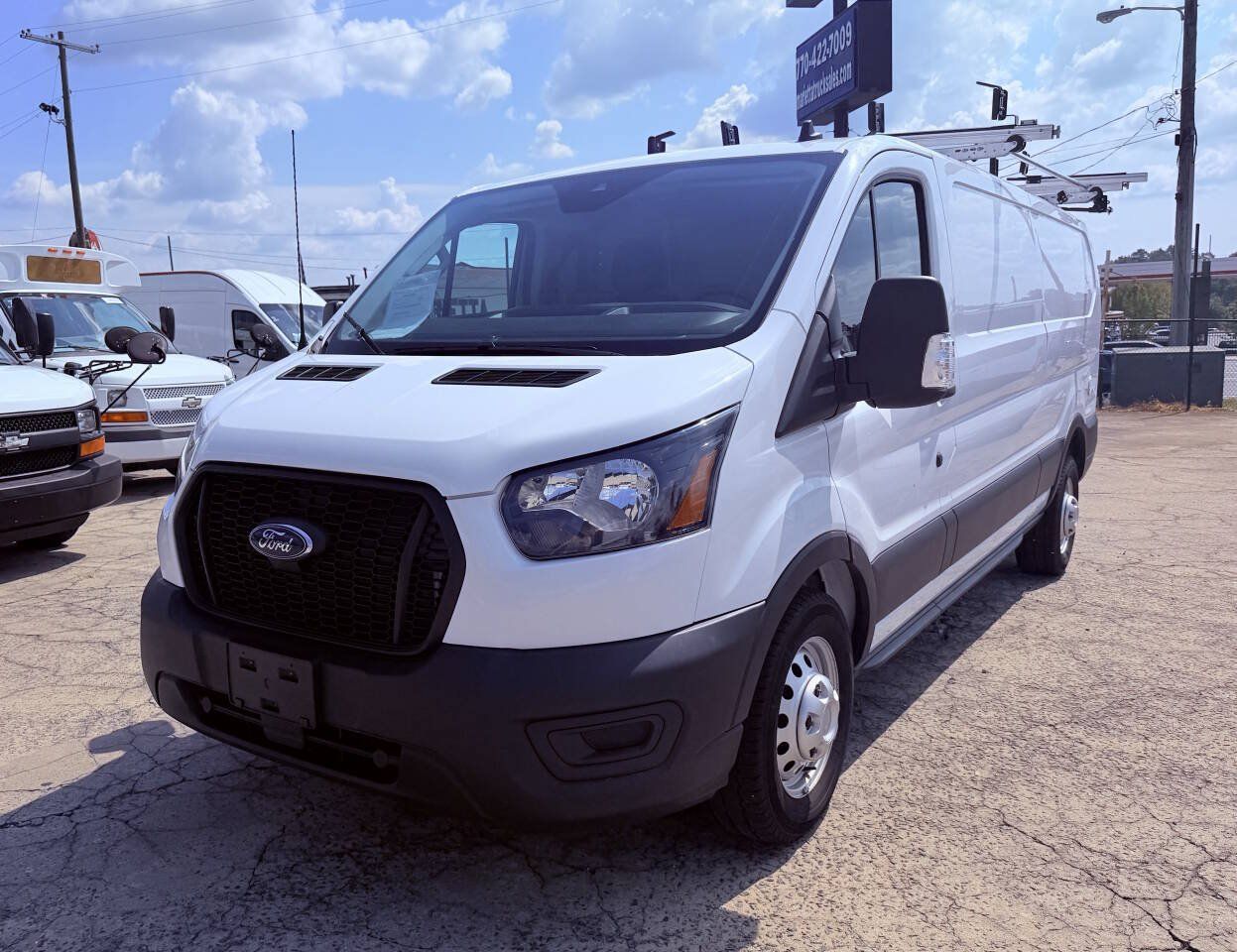 Used 2021 Ford Transit 150 Low Roof AWD image 3
