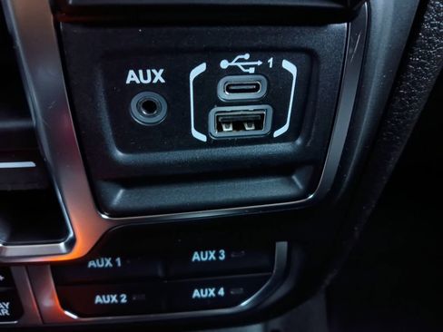 New 2026 Jeep Gladiator Rubicon AWD/4WD image 6