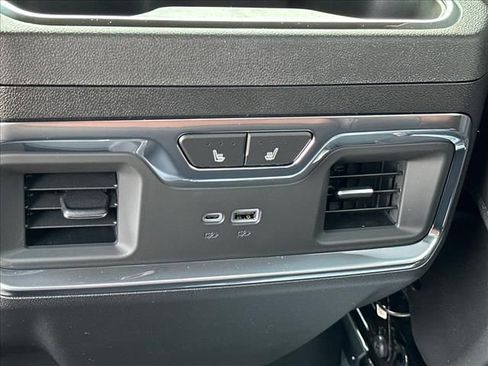New 2026 GMC Sierra 2500 Denali Ultimate AWD/4WD image 23