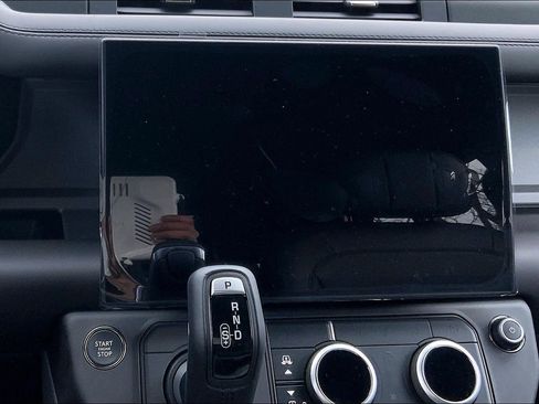 New 2026 Land Rover Defender 130 V8 image 6