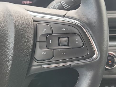 Used 2024 Buick Envista Preferred w/ Convenience I Package FWD image 21