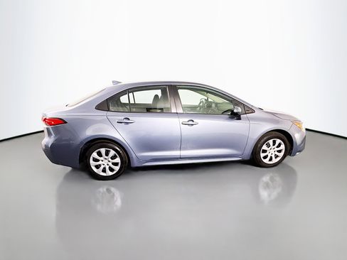 Used 2022 Toyota Corolla LE FWD image 11