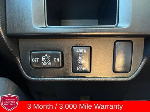 Used 2016 Toyota Tacoma TRD Sport w/ Towing Package AWD/4WD image 10