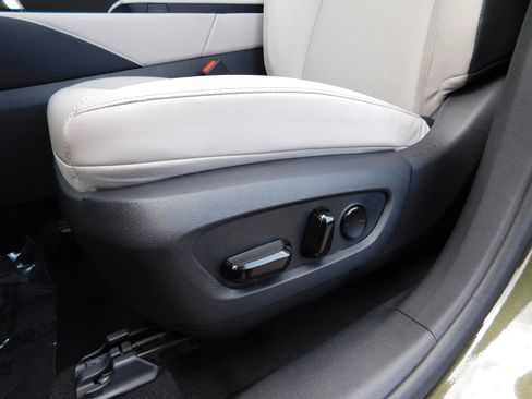 Used 2023 Lexus RX 350 Premium w/ Accessory Package AWD/4WD image 17