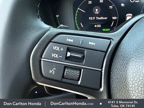 Used 2025 Honda Accord Sport image 27