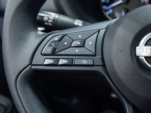 Used 2025 Nissan Sentra S FWD image 14
