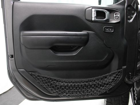 Used 2020 Jeep Wrangler Unlimited Rubicon AWD/4WD image 12