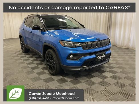 Used 2022 Jeep Compass Latitude AWD/4WD image 1