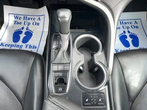 Used 2020 Toyota Camry XSE image 13