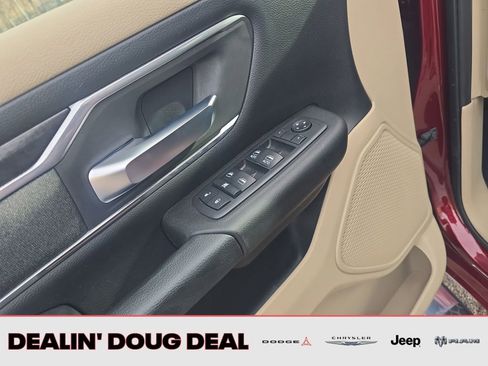 Used 2019 RAM 1500 Big Horn image 12