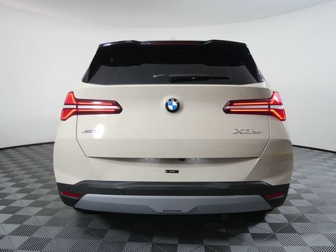 Used 2026 BMW X3 xDrive30i w/ Convenience Package AWD/4WD image 3