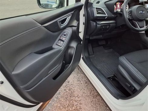 Used 2022 Subaru Forester Premium image 35