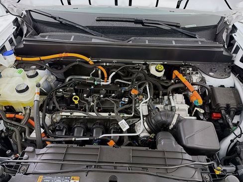 Used 2024 Ford Maverick XLT w/ XLT Luxury Package image 31