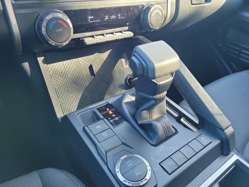 Used 2025 Toyota Tacoma SR5 RWD image 28
