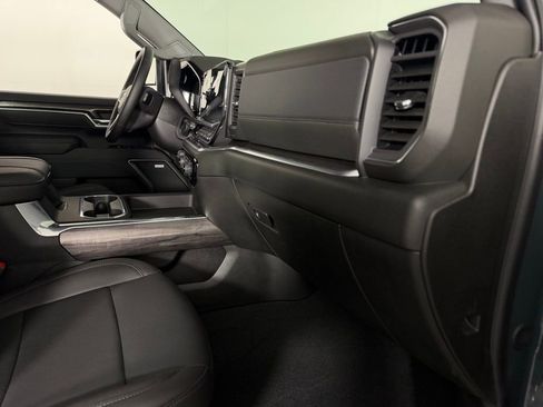 Used 2026 Chevrolet Silverado 3500 LTZ w/ LTZ Plus Package image 32