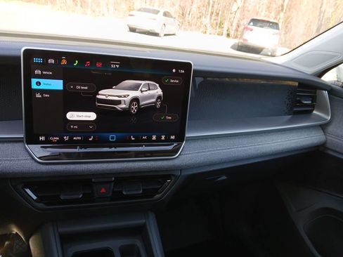 New 2026 Volkswagen Tiguan S image 17