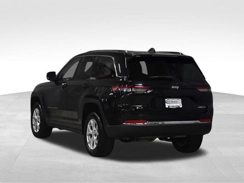 Used 2023 Jeep Grand Cherokee Limited AWD/4WD image 8