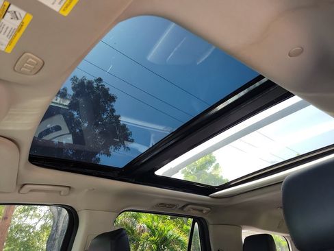 Used 2018 Ford Expedition Platinum RWD image 23