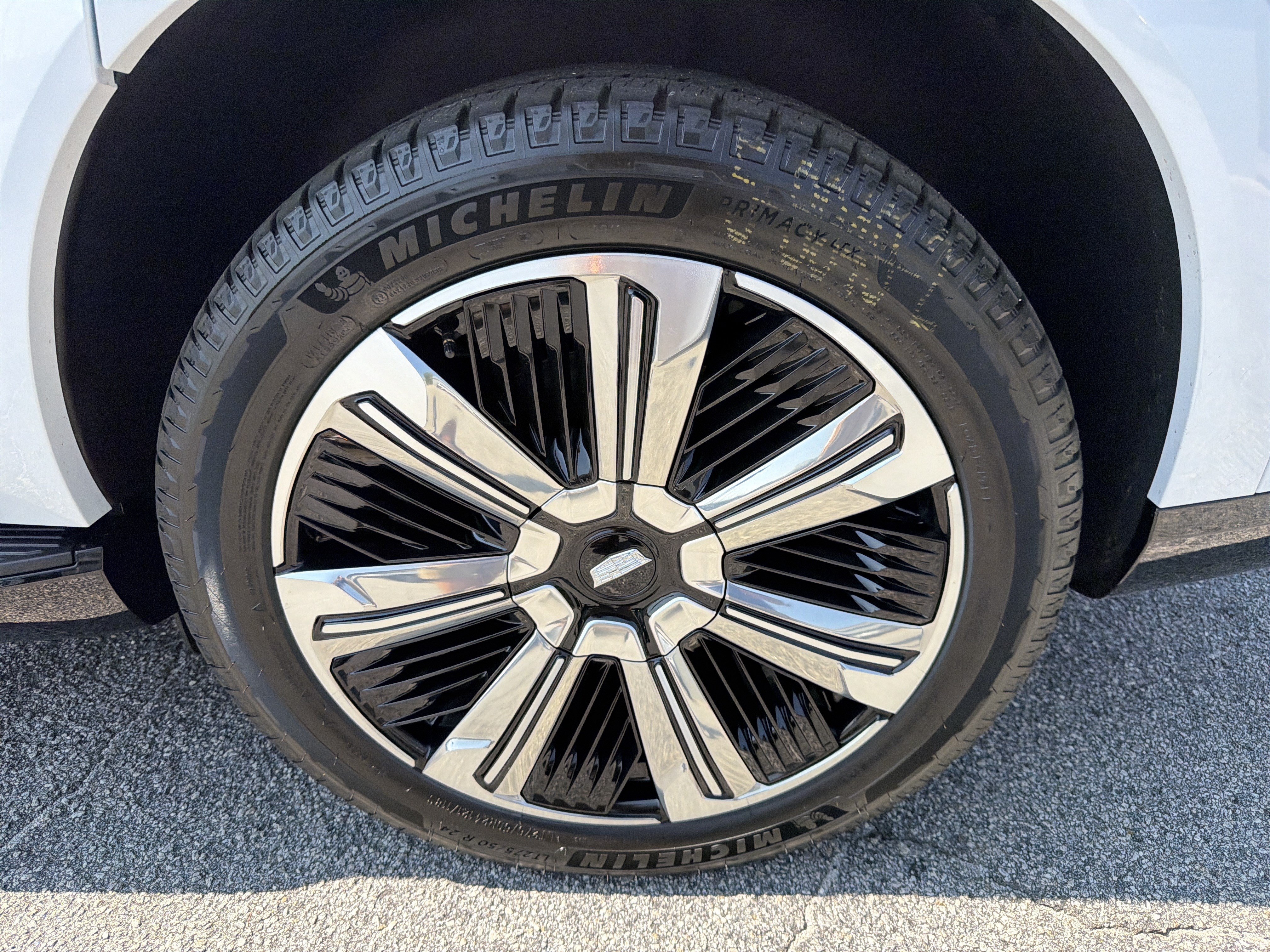 New 2026 Cadillac Escalade IQ Luxury 2 AWD/4WD image 20