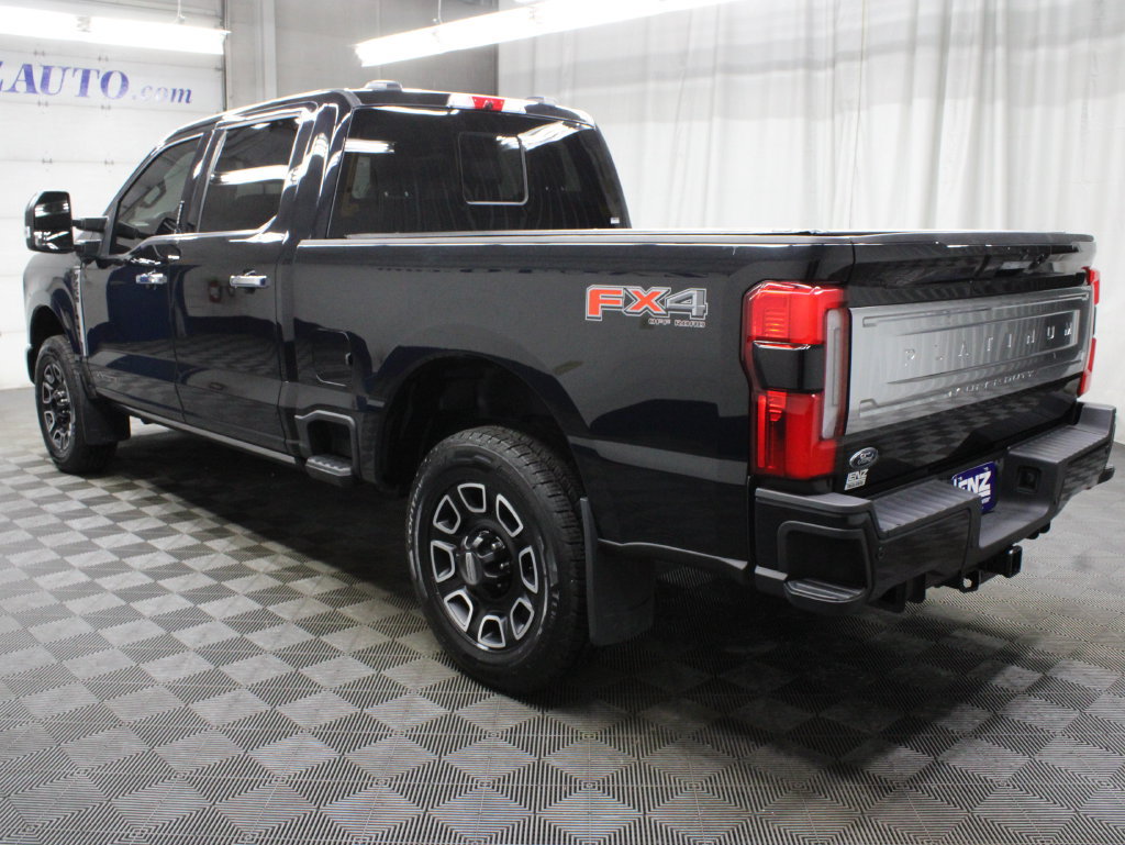 Used 2024 Ford F250 Platinum w/ FX4 Off-Road Package AWD/4WD image 7
