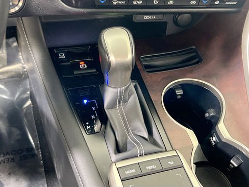 Used 2020 Lexus RX 350 AWD w/ Premium Package image 16