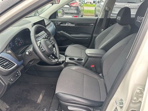Certified 2023 Kia Seltos S w/ Navigation Package image 12