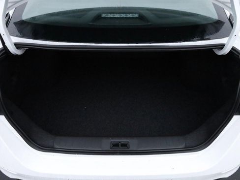 New 2025 Nissan Sentra S image 7