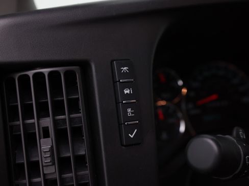 Used 2023 Chevrolet Express 2500 w/ Driver Convenience Package RWD image 17