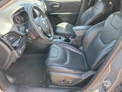 Used 2023 Jeep Cherokee Altitude Lux AWD/4WD image 11