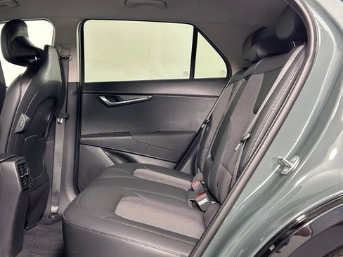 Used 2024 Kia Niro Wind w/ Wind Preserve Package FWD image 16