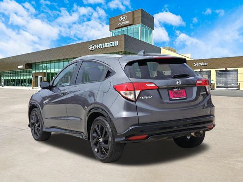 Used 2021 Honda HR-V Sport image 7