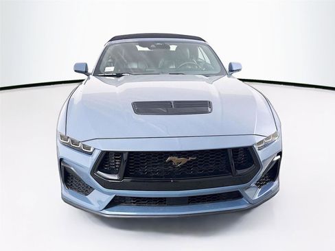 Used 2025 Ford Mustang GT Premium image 20