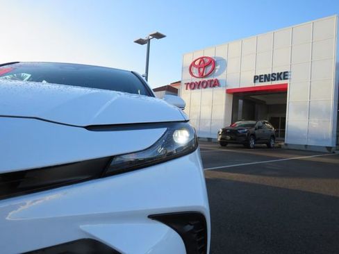 Certified 2026 Toyota Camry SE image 4