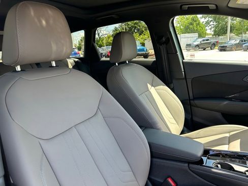 New 2026 Audi Q3 quattro 2.0T AWD/4WD image 44