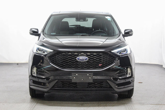 Certified 2022 Ford Edge ST w/ Equipment Group 401A AWD/4WD image 3