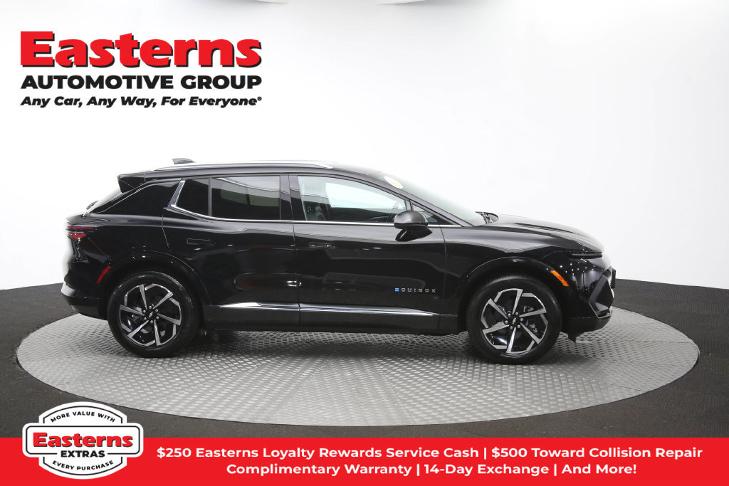 Used 2024 Chevrolet Equinox EV LT w/ LPO, All-Weather Mat Package FWD image 45