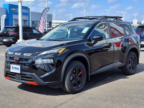 New 2026 Nissan Rogue SV AWD/4WD image 3