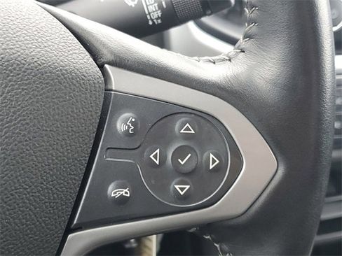 Certified 2022 Chevrolet Colorado LT w/ LT Convenience Package image 24