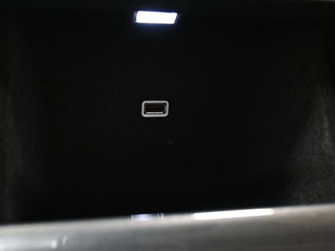 Used 2015 Chevrolet Impala LTZ image 29