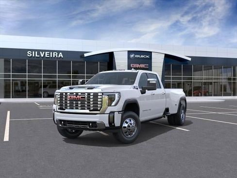 New 2026 GMC Sierra 3500 Denali w/ Denali Reserve Package AWD/4WD image 8