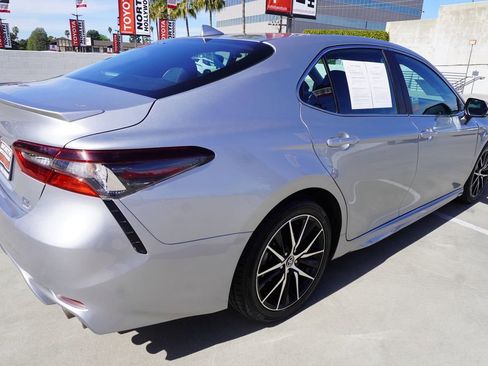 Certified 2024 Toyota Camry SE w/ Cold Weather Package image 7