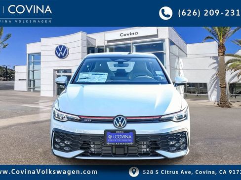New 2026 Volkswagen GTI SE image 2