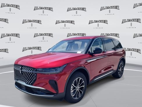 New 2025 Lincoln Nautilus Premier image 1