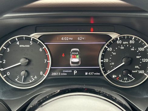 Used 2023 Nissan Rogue SV image 25