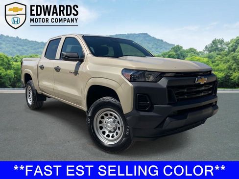 Used 2024 Chevrolet Colorado W/T RWD image 1