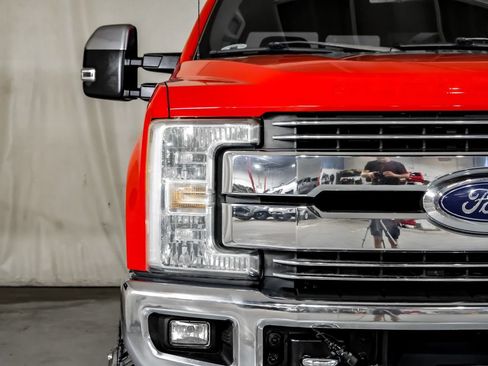Used 2017 Ford F350 Lariat w/ Chrome Package AWD/4WD image 39