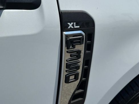 New 2025 Ford F350 XL w/ XL Chrome Package image 20